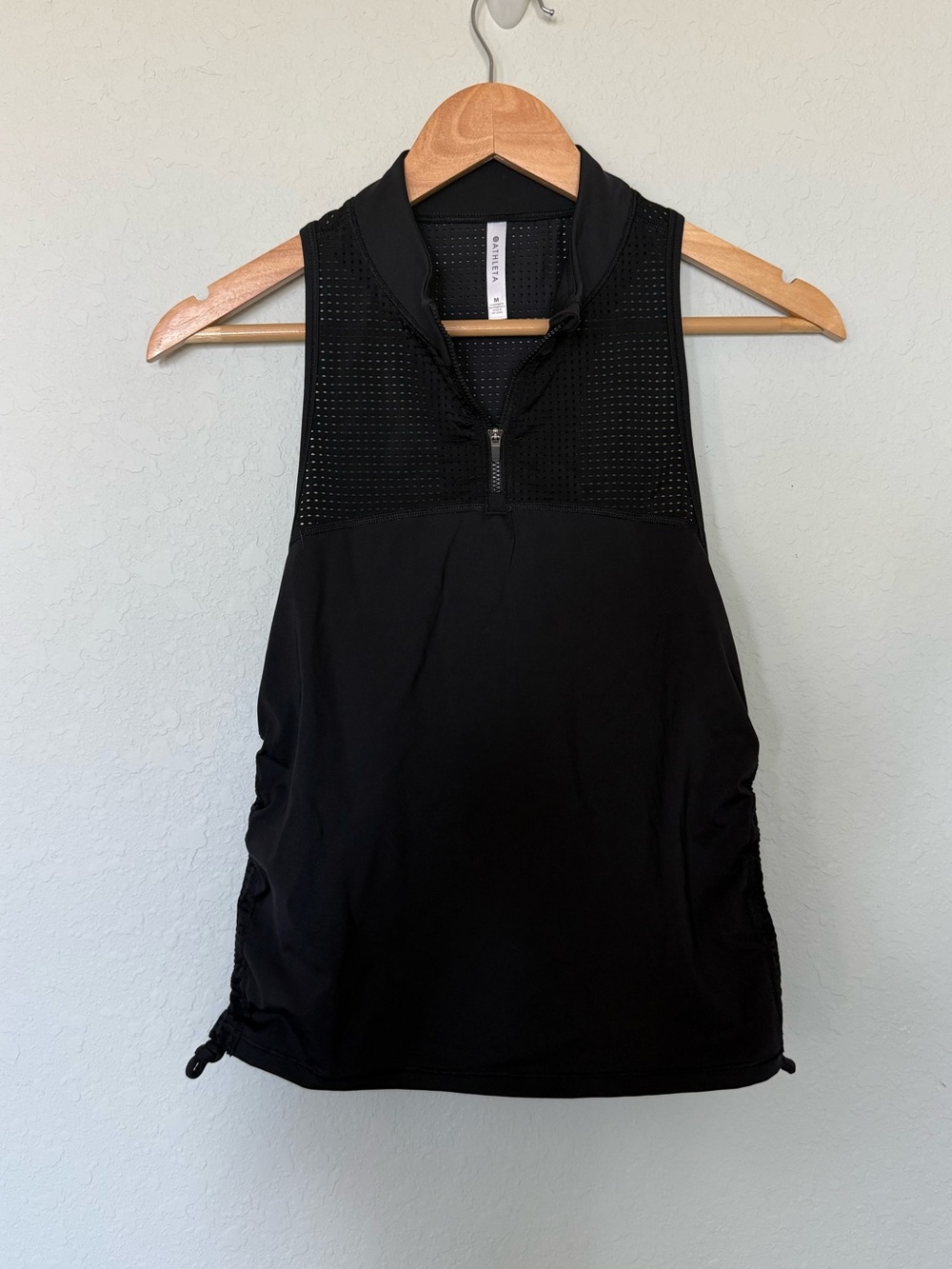 Athleta HIIT Zip Mesh Performance Tank